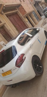 سيارات-peugeot-208-2016-active-facelift-وهران-الجزائر