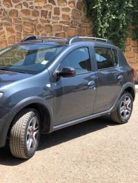 سيارات-dacia-sandero-2019-stepway-المدية-الجزائر