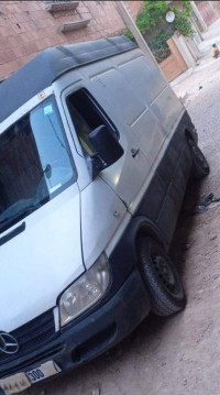 fourgon-mercedes-sprinter-nedroma-tlemcen-algerie