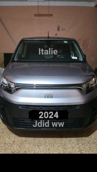 voitures-fiat-doblo-italie-2024-professional-tlemcen-algerie