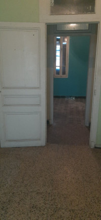 appartement-vente-f03-alger-el-harrach-algerie