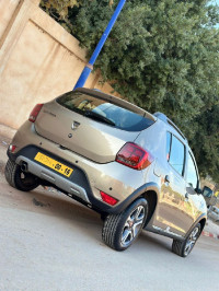 voitures-dacia-sandero-2019-stepway-relizane-algerie