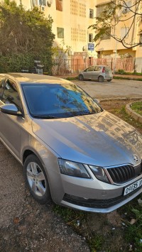 سيارات-skoda-octavia-2018-ambition-الخروب-قسنطينة-الجزائر