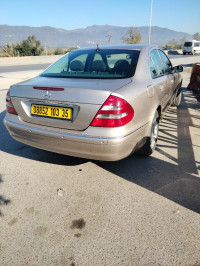 voitures-mercedes-classe-e-2003-boumerdes-algerie