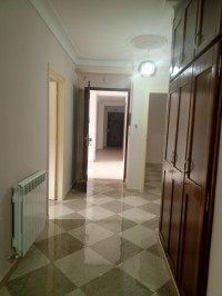 appartement-location-f3-tizi-ouzou-algerie