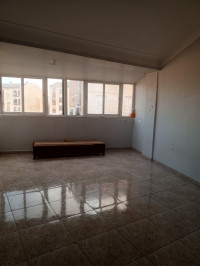 appartement-location-f4-tizi-ouzou-algerie