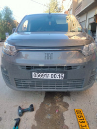 voitures-fiat-doblo-2023-italy-batna-algerie