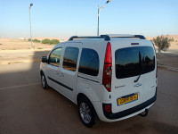 voitures-renault-kangoo-2013-ksar-chellala-tiaret-algerie