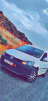 voitures-volkswagen-caddy-2015-bordj-bou-arreridj-algerie