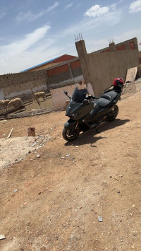 motos-et-scooters-yamah-tmax-2020-bir-el-djir-oran-algerie