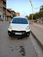 voitures-peugeot-partner-2012-el-eulma-setif-algerie