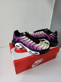 Nike Air Max Plus Bold Berry Citron Tint