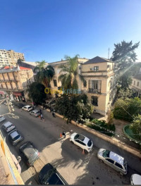 appartement-location-f3-alger-el-harrach-algerie