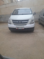 fourgon-hyundai-h1-2012-ouadhia-tizi-ouzou-algerie