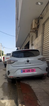 cars-renault-clio-5-2025-alpine-oran-algeria