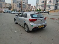 سيارات-kia-rio-2019-ex-عين-سمارة-قسنطينة-الجزائر