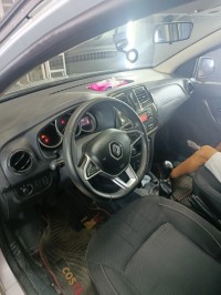سيارات-renault-symbol-2017-البوني-عنابة-الجزائر