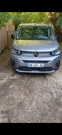 سيارات-citroen-berlingo-2025-xtr-حمام-السخنة-سطيف-الجزائر