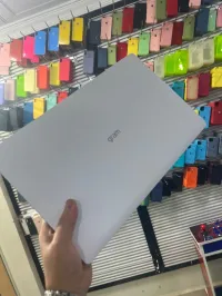 LG (gram) (03/2022) i7 11em generation ( 16Gb / 512 GB SSD ) 