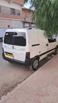 سيارات-peugeot-partner-2010-الخروب-قسنطينة-الجزائر