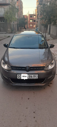 voitures-volkswagen-polo-2014-life-setif-algerie