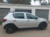 voitures-dacia-sandero-2018-stepway-dar-el-beida-alger-algerie