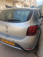 voitures-dacia-sandero-2021-ain-defla-algerie