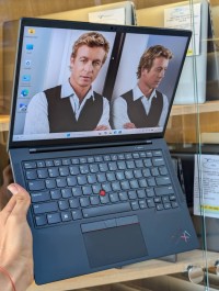 LENOVO THINKPAD X1 CARBON GEN 10 14"  i7-1260P / 32GB / 1TB SSD