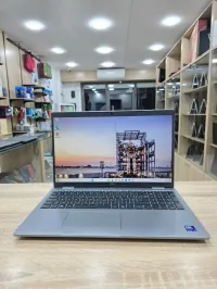 DELL PRECISION 3590   Intel Core Ultra 5 135H    16GB /512GB (2024) 