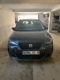 سيارات-seat-arona-2022-business-بئر-خادم-الجزائر