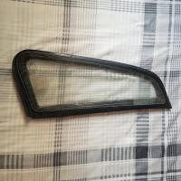 قطع-غيار-المركبات-vitre-de-portiere-arriere-compatible-avec-des-modeles-comme-la-suzuki-alto-vii-nissan-pixo-عين-بنيان-الجزائر