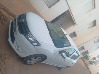 voitures-dacia-sandero-2013-bir-el-djir-oran-algerie