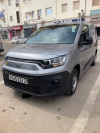 السيارات-النفعية-fiat-doblo-2023-مستغانم-الجزائر