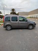 voitures-renault-kangoo-2021-ain-defla-algerie