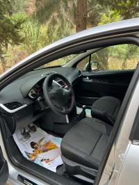 سيارات-peugeot-207-2011-بئر-خادم-الجزائر