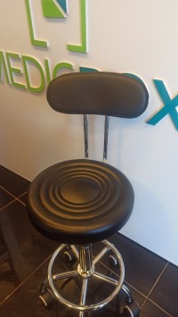 medicine-health-tabouret-importe-a-gaz-avec-dossier-kouba-alger-algeria