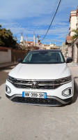 voitures-volkswagen-t-roc-2023-style-guelma-algerie