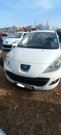 voitures-peugeot-207-plus-2013-ain-mellouk-mila-algerie