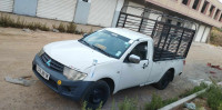 commerciale-mitsubishi-l200-2009-algerie