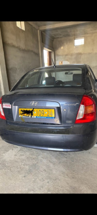 voitures-hyundai-accent-2009-crdi-tamlouka-guelma-algerie