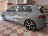 voitures-volkswagen-golf-8-2024-gtd-el-oued-algerie