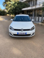 voitures-volkswagen-golf-7-2016-trendline-alger-centre-algerie