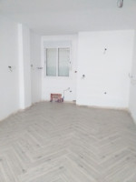 appartement-vente-f3-alger-hydra-algerie