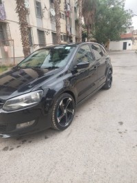 سيارات-volkswagen-polo-2011-team-بوفاريك-البليدة-الجزائر