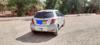 voitures-toyota-yaris-2012-ain-fares-mascara-algerie