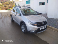 voitures-dacia-sandero-2018-stepway-rais-hamidou-alger-algerie