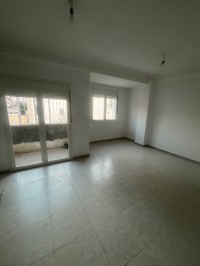 شقة-كراء-4-غرف-الجزائر-دالي-ابراهيم