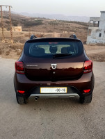 voitures-dacia-sandero-2018-stepway-restylee-souahlia-tlemcen-algerie