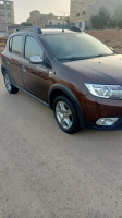 voitures-dacia-sandero-2018-stepway-restylee-tlemcen-algerie