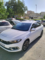 voitures-fiat-tipo-life-2023-sougueur-tiaret-algerie